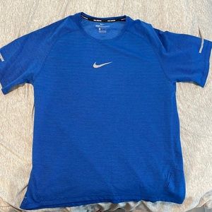Nike Men’s Aeroreact t-shirt
